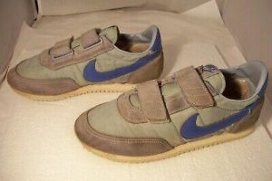 Vintage 1983 Nike Women's Low Tennis Shoes Sneakers Size 5.5 Made in Korea