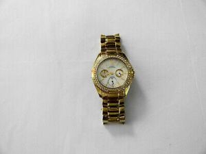 WOMEN'S GUESS QUARTZ WATCH WATERPRO DAY DATE 24 H MOP DIAL