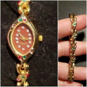Womens Rhinestone Gold Tone Watch Running New battery
