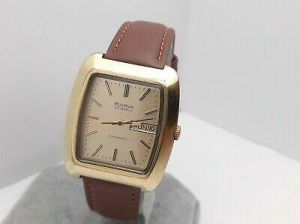Bulova 11AOACB 23Jewels Vintage Automatic Men's watch swiss 1973