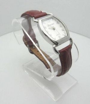 Women's Ellen Tracy Quartz Casual Analog Dial Watch (B177)