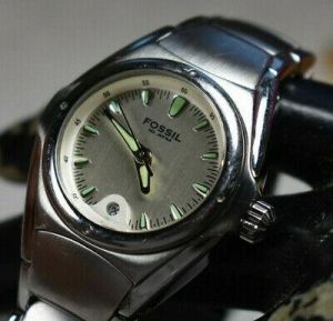 Fossil AM-3748 Stainless Steel Women's Watch w/ Date Green Markers NEW BATTERY!