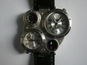 Oulm Men's watch Compass + sports casual men's watch with thermometer
