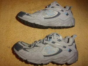 New Balance SHOES , WOMEN'S SIZE: 8 1/2 B