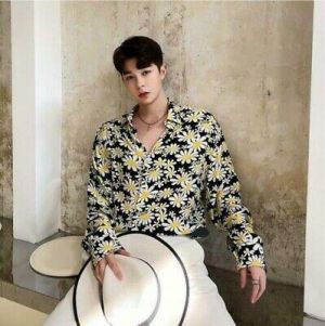 Men's Fashion Summer Long Sleeve Loose Shirt Beach Hawaii Flowers Printed Shirts