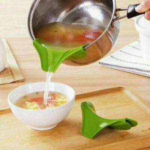 Safe Silicone Pour Soup Funnel Kitchen Gadget Cooking Tools Water Deflector Tool