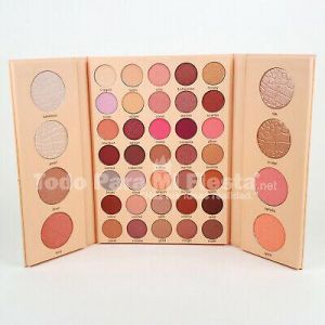 Beauty Treats Free Spirit Eyeshadow Palette Face Booklet 35 Colors 8 Face Powder