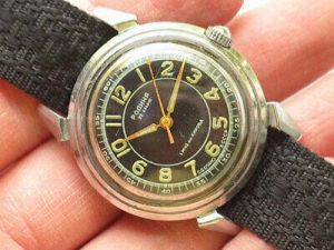 Rare soviet RODINA automatic watch Military Black Dial *SERVICED* VGC+