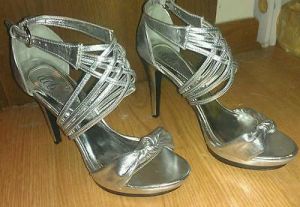 Bargain sales Designer Inspired Silver Sexy Strappy Stilettos, size 10!!  Party Shoes!!