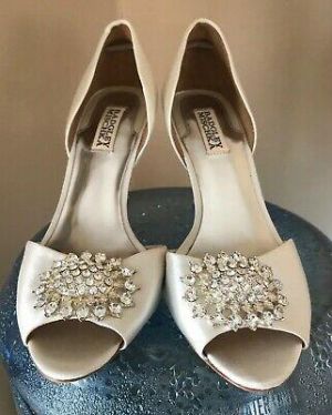 Designer high heel shoes Badgley Mischka worn once Ladies Womens 9.5M 91/2 9.5 M