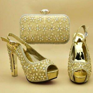 Ladies Italian Rhinestone Sandals African Wedding Dress Design Shoes and Bag Set