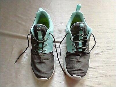 Bargain sales Nike Women's Running Sneakers Roshe Run Print Shoes  Top Lace Up 10
