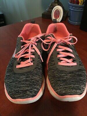 Bargain sales Women's - Skechers - Shoes - Size 8.5 - Dual Lite