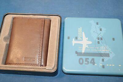 Bargain sales Fossil Soft Brown Leather Men's Tri-Fold Wallet New In Tin Chicago Extra Cap