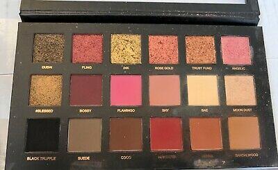 Bargain sales Huda Beauty Eyeshadow Palette