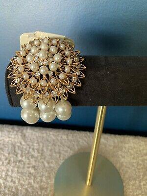 Bargain sales Unbranded Pearl Multi Strand Costume Jewllery Braclet