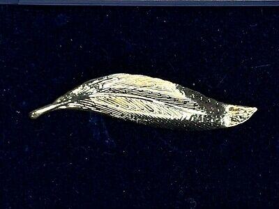 Bargain sales Vintage Gold Tone Leaf Design Brooch Costume Jewllery