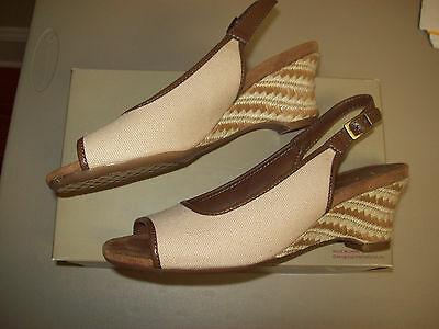 Bargain sales Womens/Ladies Aerosoles "Zentury" Shoes/Heels Heel Rest Design NIB